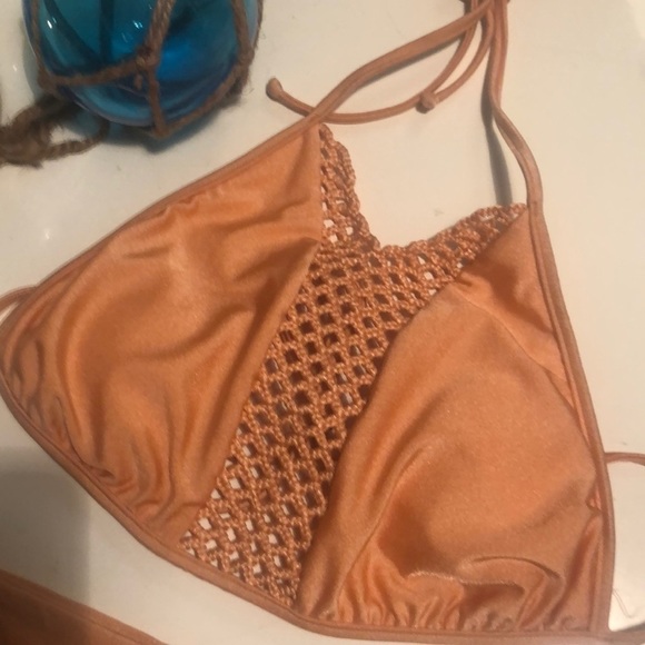 Luli Fama Bikini - Picture 2 of 6